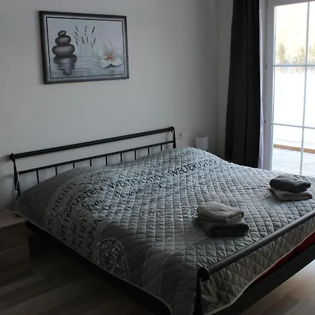 Apartment Ferienwohnung Carmen *
