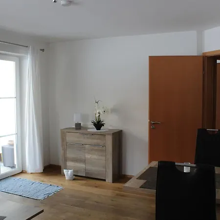 Ferienwohnung Carmen Apartment *